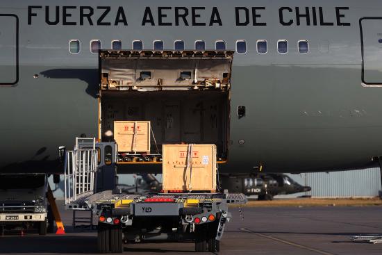 Traslado de restos en avión